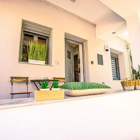 Urban Apartment